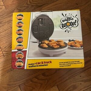 Waffle Wow‎ 3D Car and truck waffle maker